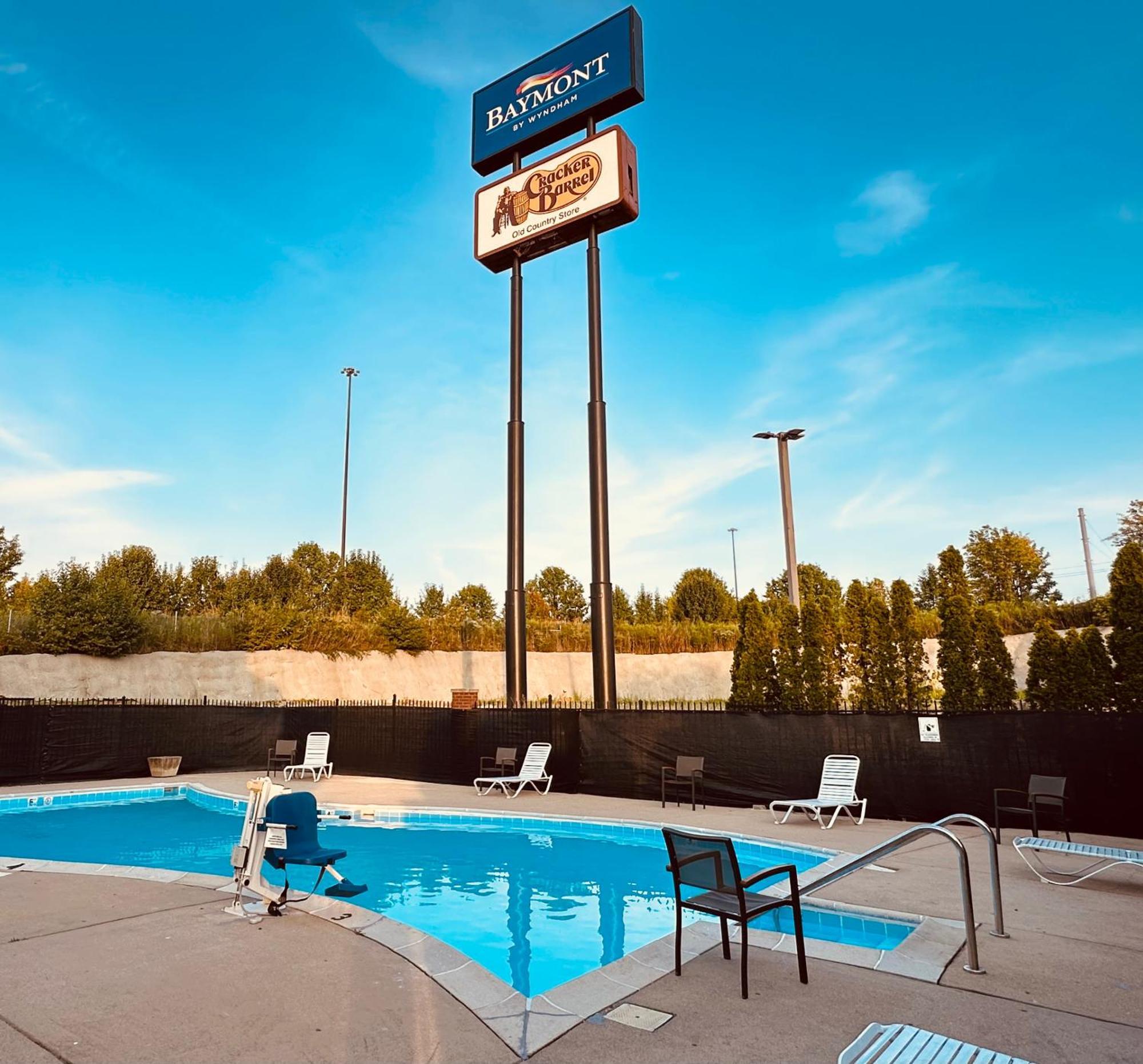 Baymont By Wyndham Indianapolis South Hotel Exterior foto